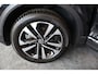 Volkswagen T-Roc 1.5 TSI Style, IQ light, Camera, ACC, Trekhaak