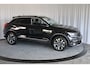Volkswagen T-Roc 1.5 TSI Style, IQ light, Camera, ACC, Trekhaak