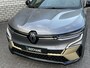 Renault Megane E-Tech EV60 Optimum Charge Iconic | SoH 95% | Harman Kardon | Stoel + stuurverwarming | Leder | 360° camera | Navigatie |
