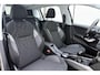 Peugeot 2008 1.2 PureTech 110pk Blue Lion | Navigatie | Panoramadak | Airco | Cruise control | Apple Carplay/Android Auto | Parkeersensoren | Lichtmetalen velgen