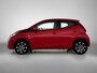Toyota Aygo 1.0 VVT-i x-play | Apple CarPlay/Android Auto | DAB | Achteruitrijcamera | Airco | Velgen | Elektrische ramen voor | Elektrisch verstelbare spiegels |