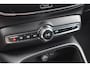 Volvo XC40 Recharge Core 70 kWh | Stoel/Stuurverwarming | Camera | 4-Seasons |