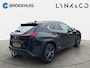 Lexus UX 250h Executive Line | Trekhaak | Stoelverwarming | Cruise control | Achteruitrij