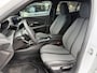 Peugeot 2008 1.2 Turbo 100 PK Allure | Trekhaak 1200KG | Nieuwste Model | Navigatie via Telefoon | Stoelverwarming | LED Verlichting | Keyless Entry/Start | Cruise Control | Hoge Zitpositie | Parkeersensoren | DAB | Digitaal Dashboard | Half Lederen stoelen | Lichtmetalen Velgen 17 inch |