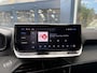 Peugeot 2008 1.2 Turbo 100 PK Allure | Trekhaak 1200KG | Nieuwste Model | Navigatie via Telefoon | Stoelverwarming | LED Verlichting | Keyless Entry/Start | Cruise Control | Hoge Zitpositie | Parkeersensoren | DAB | Digitaal Dashboard | Half Lederen stoelen | Lichtmetalen Velgen 17 inch |