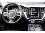 Volvo XC60 2.0 T5 AWD Momentum Pro Camera/Parkeersensor v,a/Trekhaak uitklapbaar