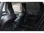 Volvo XC60 2.0 T5 AWD Momentum Pro Camera/Parkeersensor v,a/Trekhaak uitklapbaar
