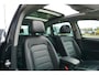 Volkswagen Tiguan 1.5 TSI Life Business | PANO | trekhaak | leer
