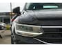 Volkswagen Tiguan 1.5 TSI Life Business | PANO | trekhaak | leer