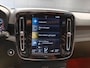 Volvo XC40 2.0 T5 AWD R-Design Intro Edition|PANO|HARMAN|MEMORY|KEYLESS|TREKHAAK|ACC|360CAM|LEDER|DODEHOEK|CARPLAY|20INCH|
