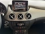 Mercedes-Benz B-klasse 180 Ambition | Sport | Leer | Xenon | Weinig KM | Cruise C | PDC | Interesse in een bezichtiging of proefrit, bel of app met 06-24282842 / 06-42130156