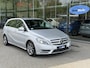Mercedes-Benz B-klasse 180 Ambition | Sport | Leer | Xenon | Weinig KM | Cruise C | PDC | Interesse in een bezichtiging of proefrit, bel of app met 06-24282842 / 06-42130156