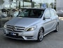 Mercedes-Benz B-klasse 180 Ambition | Sport | Leer | Xenon | Weinig KM | Cruise C | PDC | Interesse in een bezichtiging of proefrit, bel of app met 06-24282842 / 06-42130156