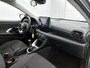 Toyota Yaris 1.0 VVT-i Active | BTW voertuig | Dealer onderhouden | Apple CarPlay/Android Auto | Cruise Control Adaptive | Airco | Achteruitrijcamera |