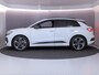 Audi Q4 e-tron 50 quattro Launch edition S Competition 77 kWh 299 pk | Navigatie | Warmtepomp | Trekhaak (wegklapbaar) | Parkeersensoren | Achteruitrijcamera | Elektr. voorstoelen | S-Line |