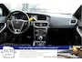Volvo V40 T3 Automaat Polar+ Sport, Panoramadak, Schakelflippers