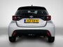 Toyota Yaris 1.5 Hybrid 115 Dynamic Comfort Pack | BTW voertuig | Dealer onderhouden | Stoel+stuurverwarming | Dodehoek detectie | Parkeersensoren voor+achter | Climate Control | Cruise Control Adaptive |