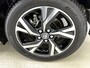 Toyota Yaris 1.5 Hybrid 115 Dynamic Comfort Pack | BTW voertuig | Dealer onderhouden | Stoel+stuurverwarming | Dodehoek detectie | Parkeersensoren voor+achter | Climate Control | Cruise Control Adaptive |