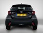 Toyota Yaris 1.5 Hybrid 115 Dynamic | BTW voertuig | Dealer onderhouden | Climate Control | Cruise control Adaptive | Apple CarPlay/Android Auto | Achteruitrijcamera |