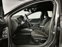 Ford Focus 1.0 EcoBoost Hybrid ST Line | Stoel-, stuur- en voorruitverwarming | Apple Carplay/Android Auto | Lichtmetalen velgen 17"