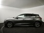 Ford Focus 1.0 EcoBoost Hybrid ST Line | Stoel-, stuur- en voorruitverwarming | Apple Carplay/Android Auto | Lichtmetalen velgen 17"