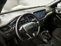 Ford Focus 1.0 EcoBoost Hybrid ST Line | Stoel-, stuur- en voorruitverwarming | Apple Carplay/Android Auto | Lichtmetalen velgen 17"