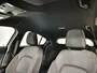 Ford Focus 1.0 EcoBoost Hybrid ST Line | Stoel-, stuur- en voorruitverwarming | Apple Carplay/Android Auto | Lichtmetalen velgen 17"