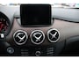 Mercedes-Benz B-klasse 200 Prestige/ AMG/ Pano / Trekh / Camera