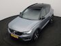 Volvo XC40 T5 Recharge R-Design PHEV 262pk Dealer O.H | SOH 89,8% | Trekhaak Af Fabriek | Adaptive Cruise | Camera | Sportstoelen Memory & Verwarmd | Keyless | BLIS | Apple Carplay | Stuurverwarming | Pilot Assist | Virtual | Navigatie | DAB | 19"L.M | Plug In Hybrid |