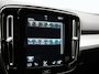Volvo XC40 T5 Recharge R-Design PHEV 262pk Dealer O.H | SOH 89,8% | Trekhaak Af Fabriek | Adaptive Cruise | Camera | Sportstoelen Memory & Verwarmd | Keyless | BLIS | Apple Carplay | Stuurverwarming | Pilot Assist | Virtual | Navigatie | DAB | 19"L.M | Plug In Hybrid |