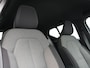 Volvo XC40 1.5 T5 Recharge R-Design PHEV 211pk Dealer O.H | Trekhaak Af Fabriek | Adaptive Cruise | Camera | Sportstoelen Memory & Verwarmd | Keyless | BLIS | Apple Carplay | Stuurverwarming | Pilot Assist | Virtual | Navigatie | DAB | 19"L.M | Plug In Hybrid |