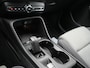 Volvo XC40 1.5 T5 Recharge R-Design PHEV 211pk Dealer O.H | Trekhaak Af Fabriek | Adaptive Cruise | Camera | Sportstoelen Memory & Verwarmd | Keyless | BLIS | Apple Carplay | Stuurverwarming | Pilot Assist | Virtual | Navigatie | DAB | 19"L.M | Plug In Hybrid |