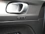 Volvo XC40 1.5 T5 Recharge R-Design PHEV 211pk Dealer O.H | Trekhaak Af Fabriek | Adaptive Cruise | Camera | Sportstoelen Memory & Verwarmd | Keyless | BLIS | Apple Carplay | Stuurverwarming | Pilot Assist | Virtual | Navigatie | DAB | 19"L.M | Plug In Hybrid |