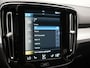 Volvo XC40 1.5 T5 Recharge R-Design PHEV 211pk Dealer O.H | Trekhaak Af Fabriek | Adaptive Cruise | Camera | Sportstoelen Memory & Verwarmd | Keyless | BLIS | Apple Carplay | Stuurverwarming | Pilot Assist | Virtual | Navigatie | DAB | 19"L.M | Plug In Hybrid |