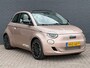 Fiat 500e C La Prima 42 kWh WLTP 320km Range | Cabrio | Cruise Control | CarPlay | Camera Achter | Sensoren Voor + Achter | Climate Control | KeyLess | LED |