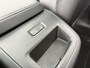 Volvo XC60 2.0 T6 Plug-in hybrid AWD Ultra Dark | Stoel-/Stuurverwarming | Getint Glas | Head-up Display | Adaptieve Cruise Control | Luchtvering | Trekhaak | BLIS |