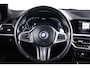 BMW 3-Serie 330e High Executive M Sport - Schuif-/kanteldak - Active Cruise Control - Head up - Elektrische verstelbare/verwarmde stoelen - Hifi - Comfort Access - BMW Laserlight - Getinte ruiten -