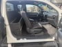 Toyota Hilux 2.8 D-4D Professional premium V&B Luchtvering