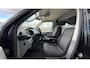 Volkswagen Transporter 2.0 TDI 150 PK DSG L1 Bulli | Trekhaak | Achterdeuren | Passagiersstoel | Adaptive cruise | Navigatie | Verwarmde voorruit | 17" LMV