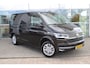 Volkswagen Transporter 2.0 TDI 150 PK DSG L1 Bulli | Trekhaak | Achterdeuren | Passagiersstoel | Adaptive cruise | Navigatie | Verwarmde voorruit | 17" LMV