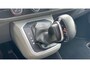 Volkswagen Transporter 2.0 TDI 150 PK DSG L1 Bulli | Trekhaak | Achterdeuren | Passagiersstoel | Adaptive cruise | Navigatie | Verwarmde voorruit | 17" LMV