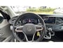 Volkswagen Transporter 2.0 TDI 150 PK DSG L1 Bulli | Trekhaak | Achterdeuren | Passagiersstoel | Adaptive cruise | Navigatie | Verwarmde voorruit | 17" LMV
