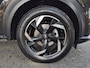 Nissan Juke 1.6 Hybrid N-Connecta / Fabrieksgarantie tot 03-2027 / Dealer onderhouden / Cruise control / Navigatie via Apple Carplay Android Auto / Achteruitrijcamera / Parkeersensoren voor en achter / Climate control / Keyless Entry/Start /