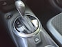 Nissan Juke 1.6 Hybrid N-Connecta / Fabrieksgarantie tot 03-2027 / Dealer onderhouden / Cruise control / Navigatie via Apple Carplay Android Auto / Achteruitrijcamera / Parkeersensoren voor en achter / Climate control / Keyless Entry/Start /