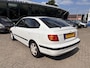 Hyundai Elantra 2.0i-16V GLS, Airco Automaat, Navi, Inruil mogelijk.