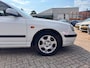 Hyundai Elantra 2.0i-16V GLS, Airco Automaat, Navi, Inruil mogelijk.