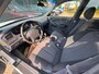 Hyundai Elantra 2.0i-16V GLS, Airco Automaat, Navi, Inruil mogelijk.