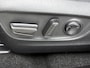 Toyota RAV4 2.5 Plug-in Hybrid AWD Bi-Tone Plus | BTW voertuig | Panorama schuif/kantel dak | JBL | Head-Up Display | Dodehoek detectie | 360 Camera | Camera functie binnenspiegel | Stoelventilatie | Stoelverwarming |