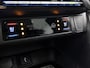 Toyota RAV4 2.5 Plug-in Hybrid AWD Bi-Tone Plus | BTW voertuig | Panorama schuif/kantel dak | JBL | Head-Up Display | Dodehoek detectie | 360 Camera | Camera functie binnenspiegel | Stoelventilatie | Stoelverwarming |