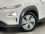 Hyundai Kona Electric EV Comfort 64 kWh 3-FASE LADEN | LONG RANGE | NAVIGATIE SOH 100%